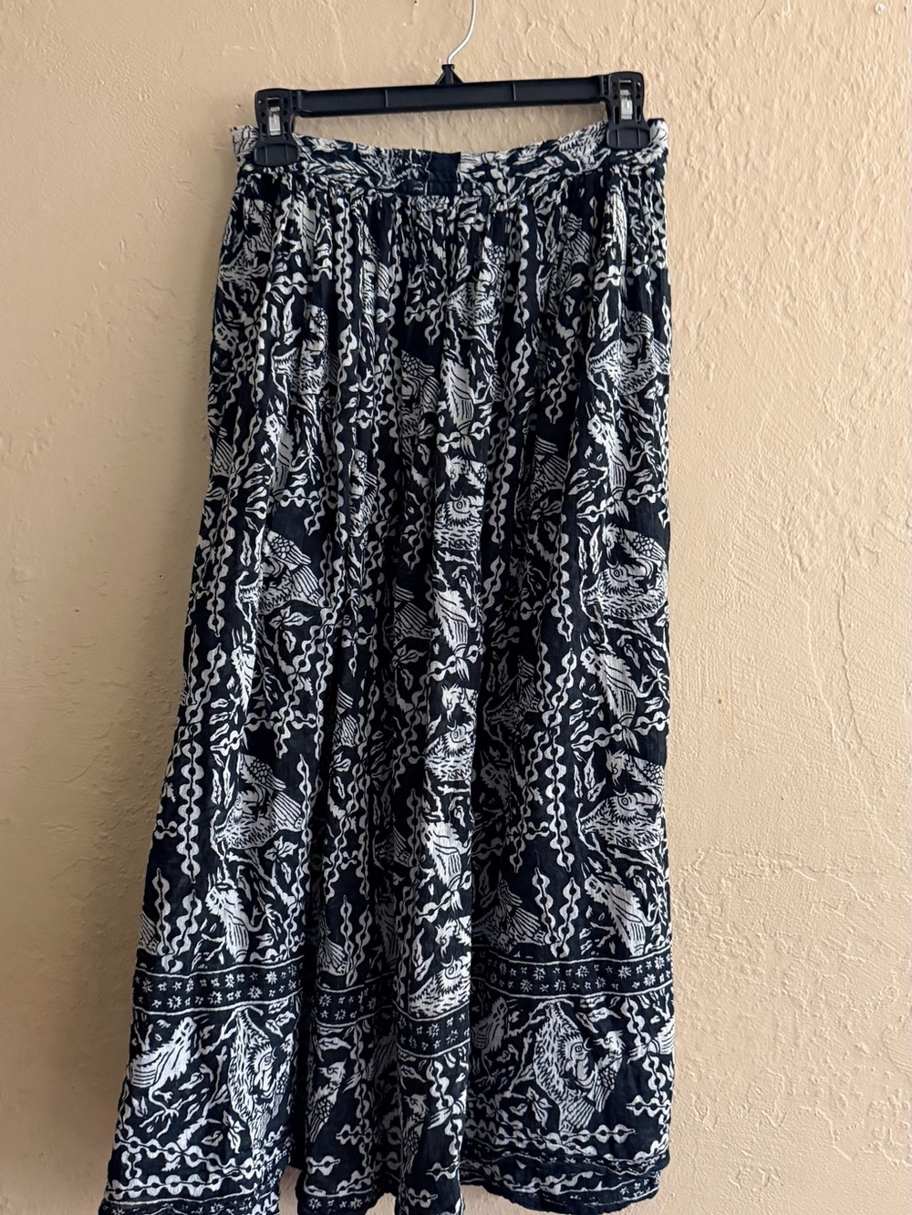 Women’s Black & White Printed Maxi Skirt